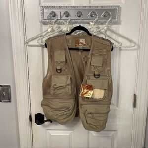 NEW Rio Bravo Fishing Hiking Multi Pocketed Lightweight Vest Outdoors